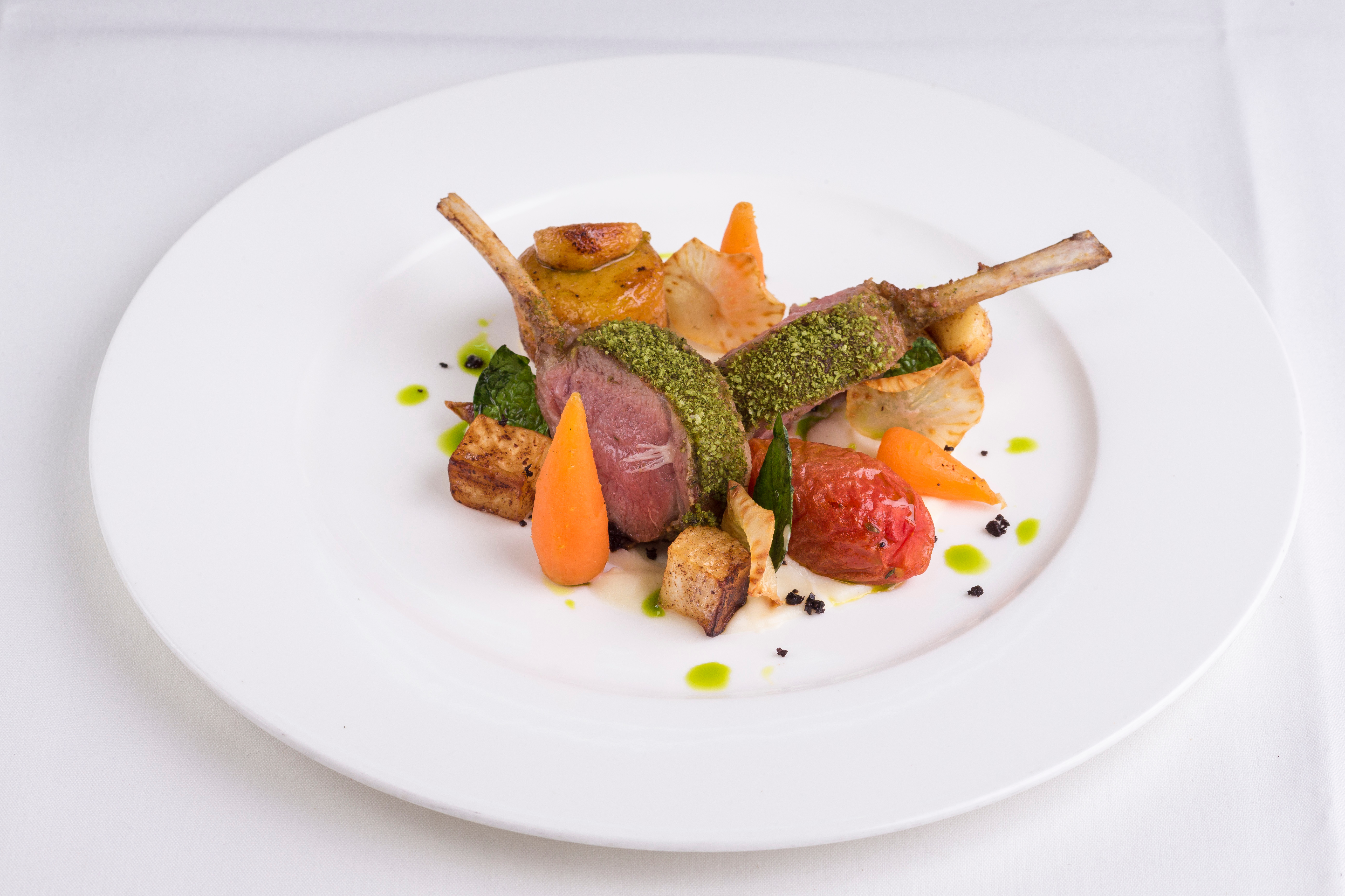 Cunard - Queen Elizabeth - Queen's Grill Restaurant Cuisine.jpg